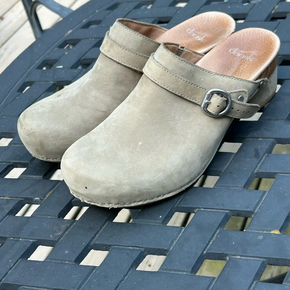 Dansko Baylor Mules Clogs with Buckle Detail for Women - Picture 4 of 12
